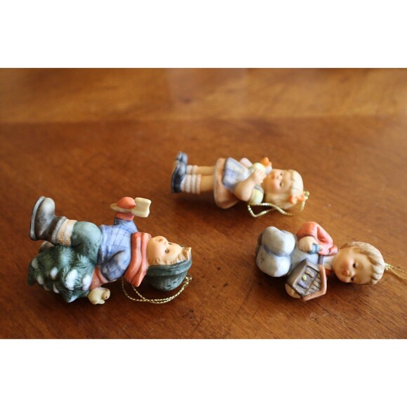 3 Goebel Studio Hummel Christmas Holiday Ornaments Set #2 Box COA 96032 - Picture 5 of 9